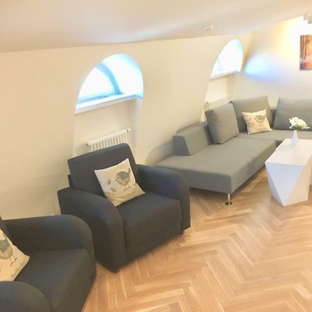 Great Apartament In A Heart Of 탈린 외부 사진