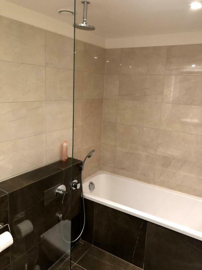 Great Apartament In A Heart Of 탈린 외부 사진
