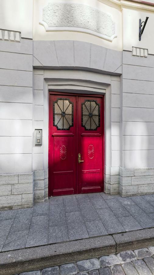 Great Apartament In A Heart Of 탈린 외부 사진